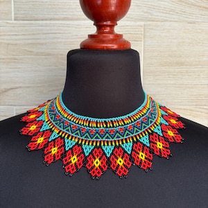 Flower colorful choker, Mexican necklace, Huichol necklance handmade, Huichol choker, beaded choker, huichol art jewelry.