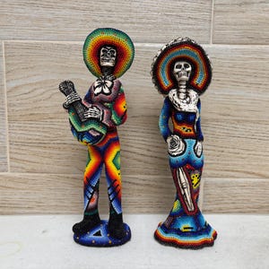 Huichol mariachi and Catrina skeleton, mexican mariachi, beaded Catrina skeleton, huichol decor, mexican decor, mexican art.