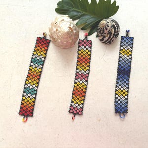 Beaded Huichol bracelet, unisex bracelet, beadwork bracelet, huichol jewelry, mexican jewelry, huichol art.