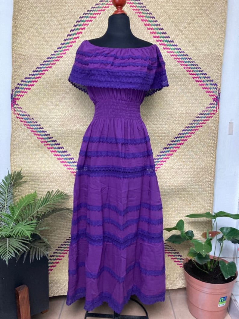Traditional Mexican long dress, Mexican long dress, peasant dress, strapless dress, ethnic dress. Morado