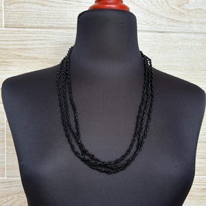Mexican necklace, Huichol necklance, huichol choker, beaded choker, huichol art.