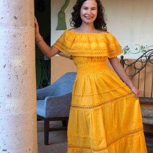 Traditional Mexican long dress, Mexican long dress, peasant dress, strapless dress, ethnic dress. Amarillo