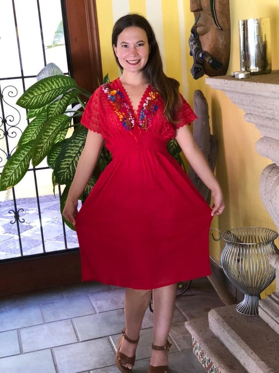 Hand Embroidered Mexican Mini Dress: Floral Lace Ethnic Dress - Etsy Hong  Kong