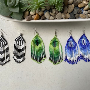 Beaded artisan earrings, huichol earrings, beaded earrings, mexican earrings, huichol art, hippy earrings, gift for her.