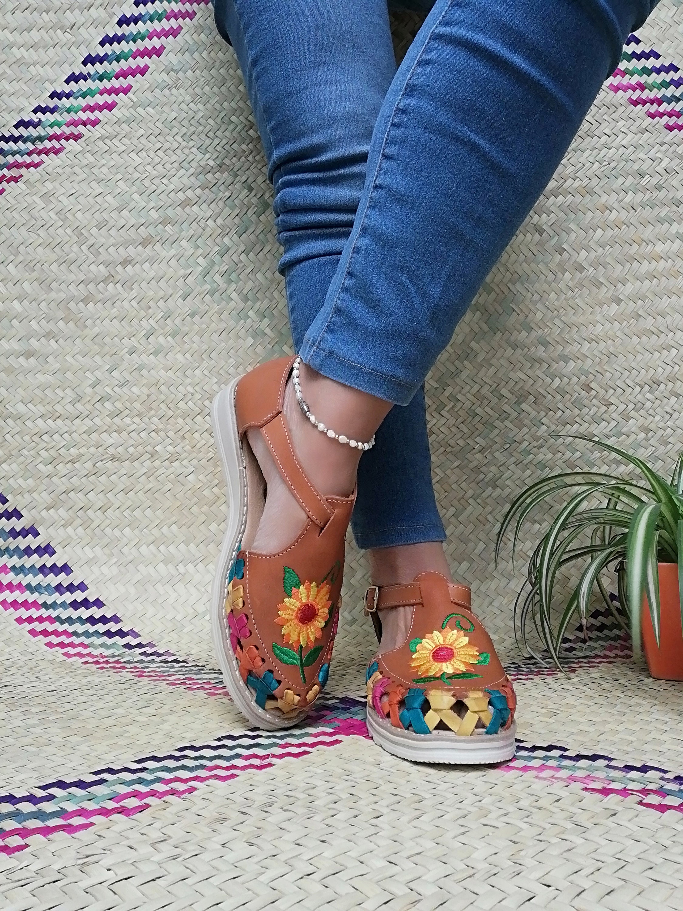 Méxican Huaraches Floral Embroidered Mexican Huaraches All - Etsy