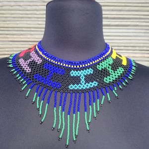 Handmade mexican beaded choker, mexican necklace, Huichol necklace, huichol choker, beaded choker, huichol art.