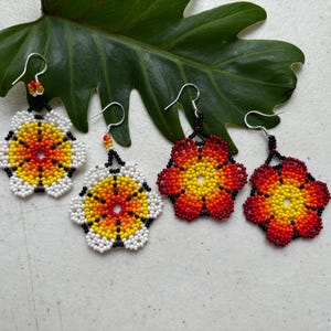 Beaded artisan earrings, huichol earrings, beaded earrings, mexican earrings, huichol art, hippy earrings, gift for her.
