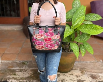 Handmade Floral Embroidered Mexican Bag: Boho Hippie Style
