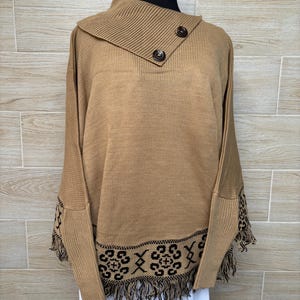 Mexican Handcrafted Cape, Mexican Poncho, Mexican Cape Woven Handcrafted Cape. Typical Mexican Poncho.