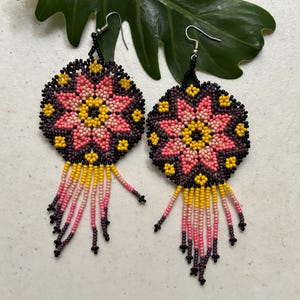 Beaded artisan earrings, huichol earrings, beaded earrings, mexican earrings, huichol art, hippy earrings, gift for her.