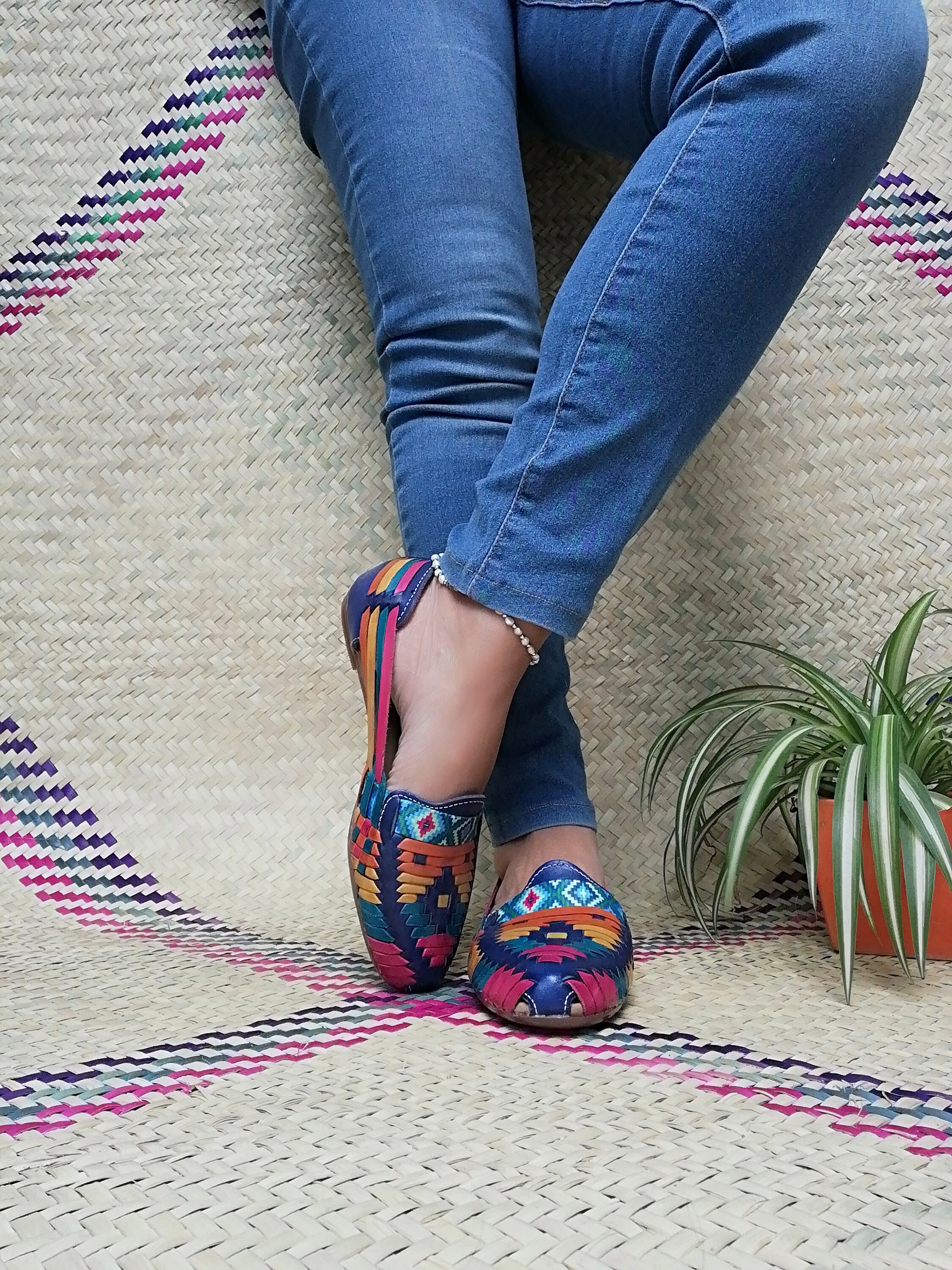 Mexican women handmade leather sandals huaraches all size | Etsy