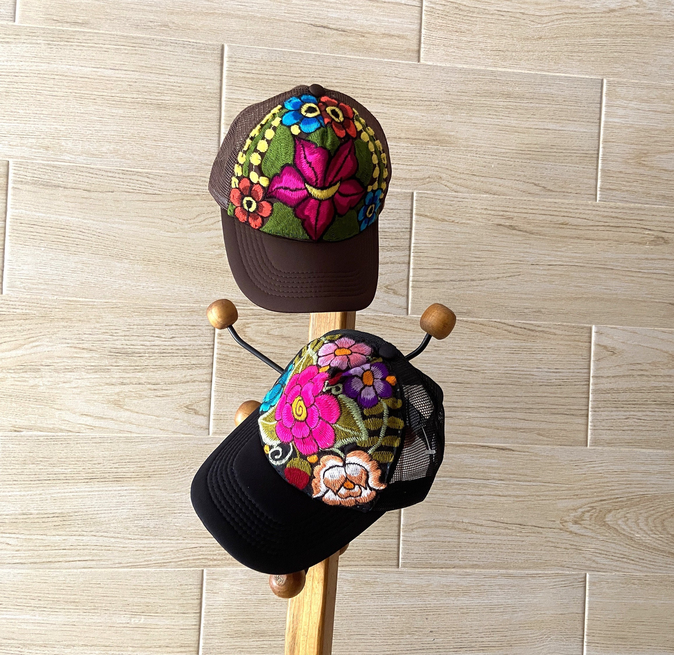Multicolored Single WOMEN FASHION Accessories Hat and cap Multicolored discount 94% NoName hat and cap 
