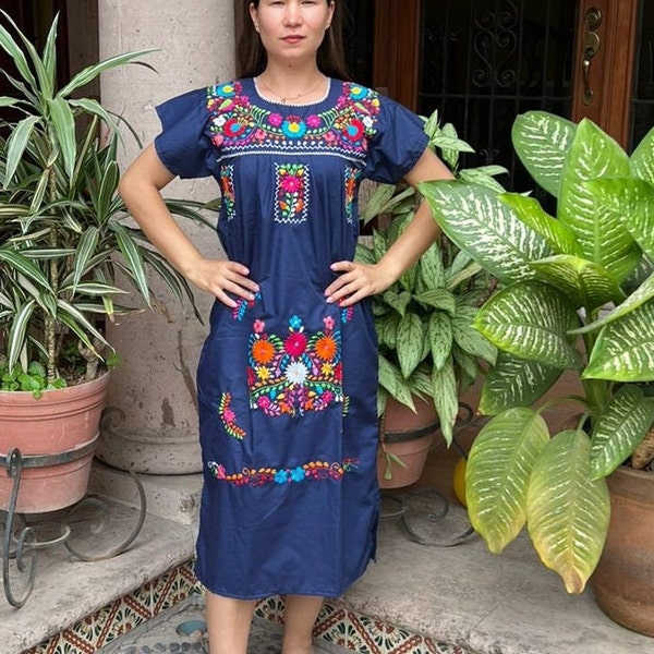 Robe mexicaine, robe mexicaine bordée a man, robe florale mexicaine, robe etnico, robe algodon, hupil mexicano.