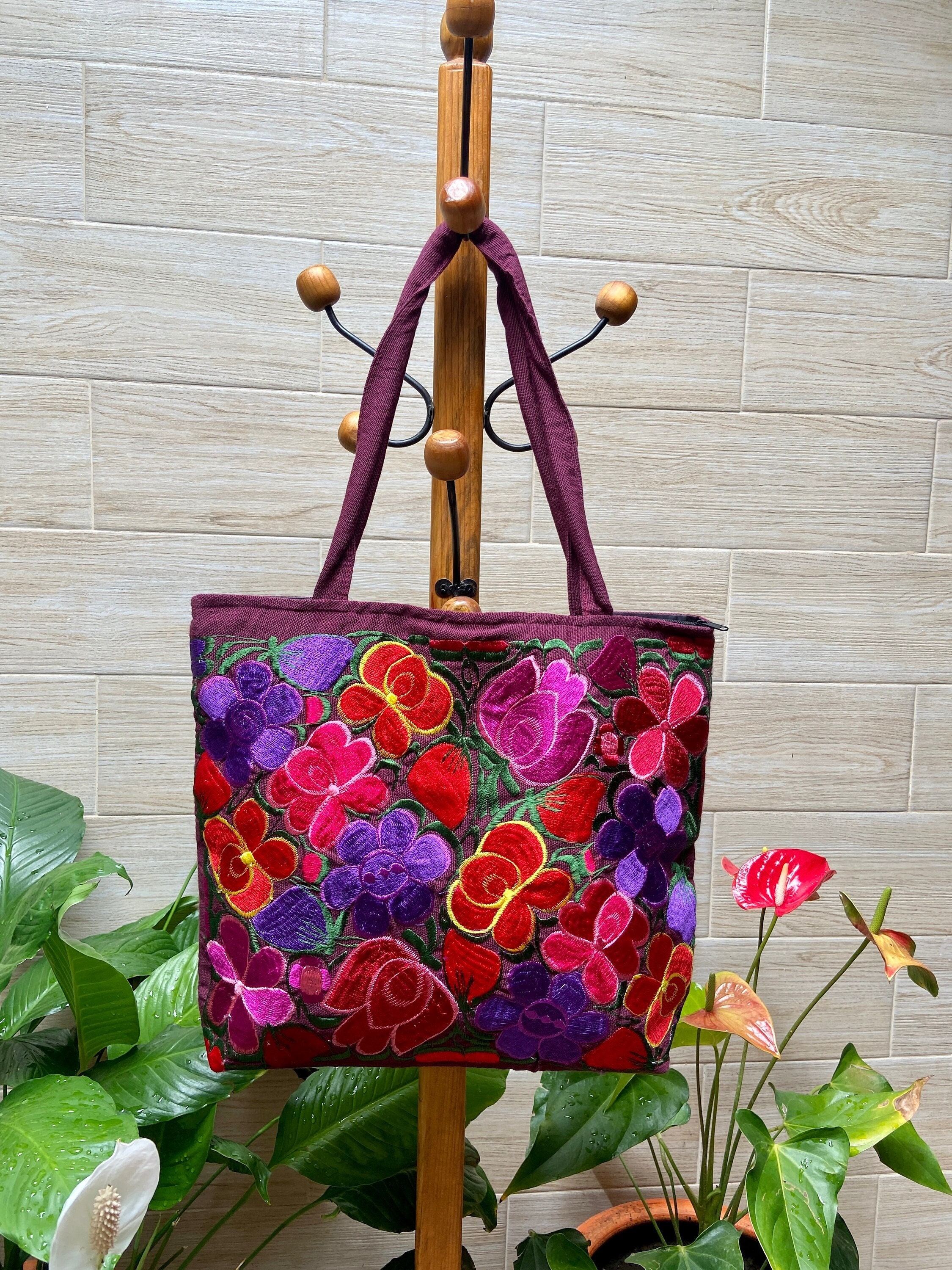 Mexican Embroidered Leather Bag | Latina Palace