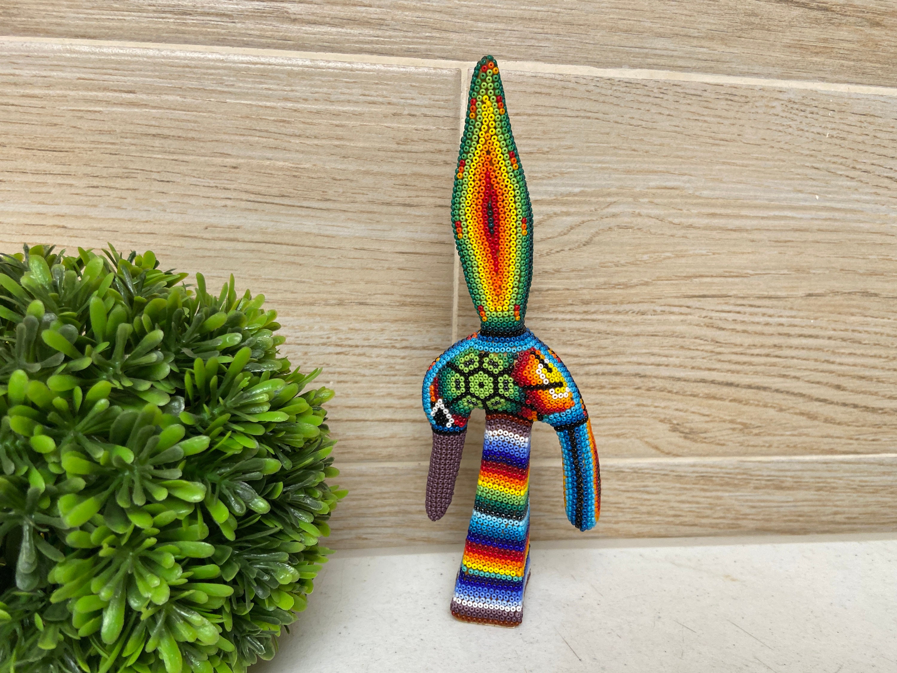 ウイチョル族のビーズ細工のハチドリ：メキシコの民芸品 - Etsy 日本