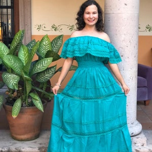 Traditional Mexican long dress, Mexican long dress, peasant dress, strapless dress, ethnic dress. Verde azulado