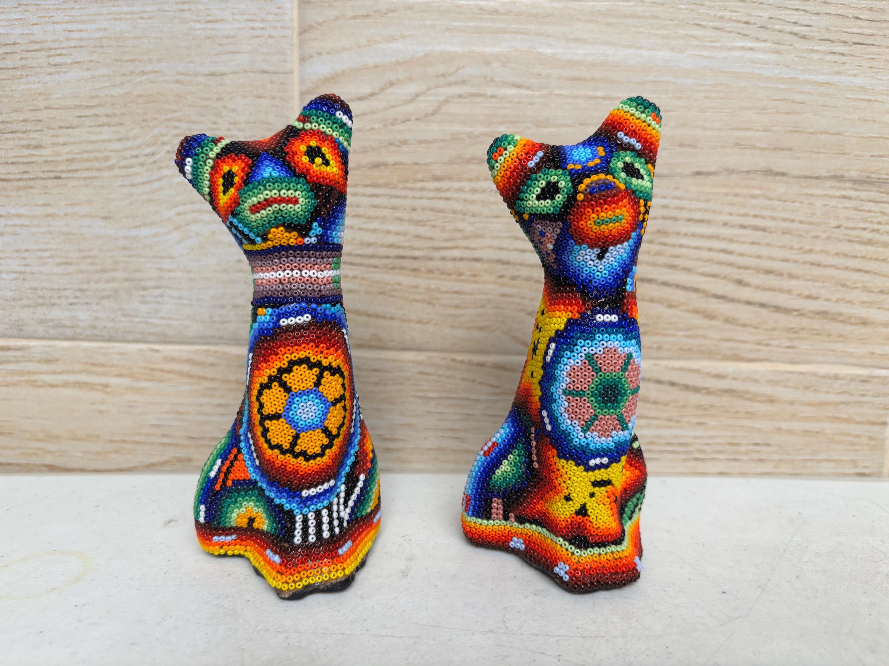 Huichol Beaded Cat Sculpture – Handmade Wixarika Mexican Folk Art