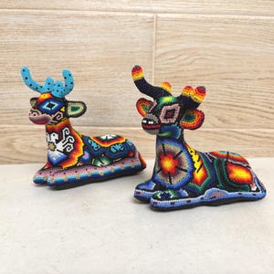 Huichol Beaded Deer Figurine, Handmade Mexican Wixárika Folk Art, Colorful Beadwork Sculpture.