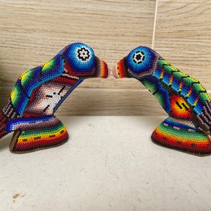 Huichol bird Huichol Decor, Huichol beadwork, Mexican Art, Collectible figure.