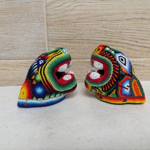 Huichol beaded jaguar head, Handmade Mexican Folk Art Sculpture. Collectible figure.