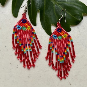 Beaded artisan earrings, huichol earrings, beaded earrings, mexican earrings, huichol art, hippy earrings, gift for her.
