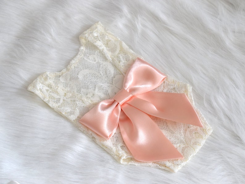 Newborn photography outfit Newborn photo props ARIA Lace romper with bow for baby girl Newborn photo shoot