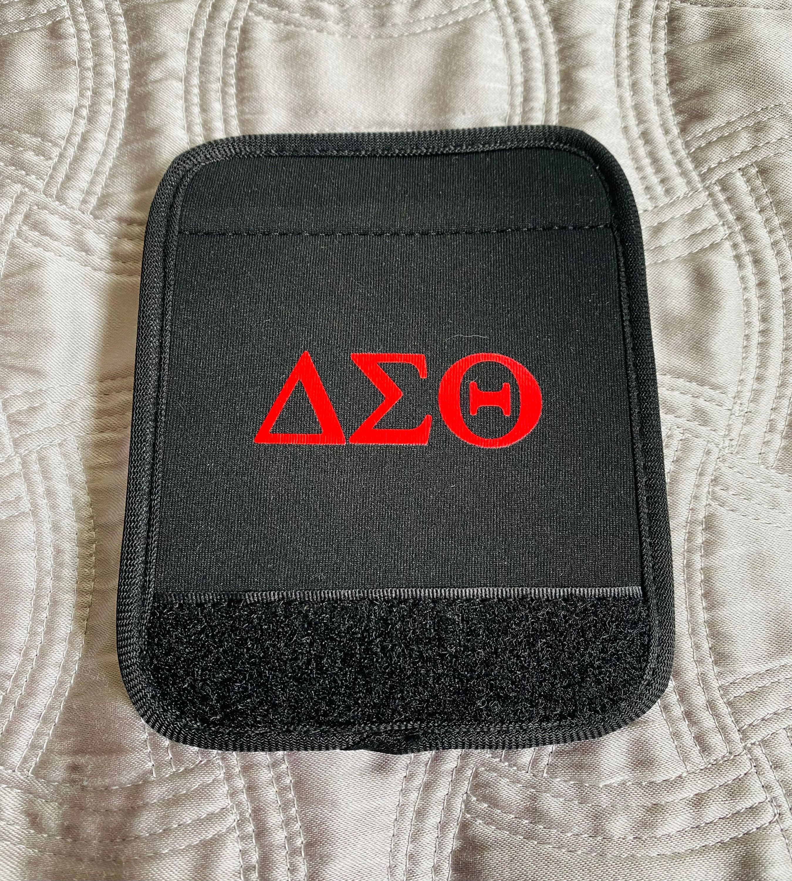 Delta luggage wraps - Delta Sigma Theta luggage handle cushions - Delta Sigma Theta  - Red and Black Neoprene wraps