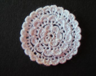 Dollhouse miniature doily, white hand crochet lace.