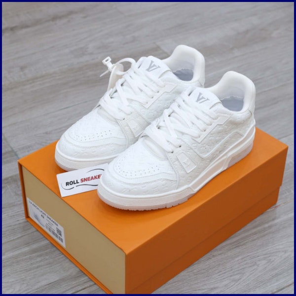 Fashion Luxury Shoes, Brans Shoes for men and womens, Selling Best Sneakers with box, Trendy sneakers 2024, Gift For Men & Women's