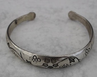 Vintage Chinese Sterling Silver Bangle, Floral Engraved Cuff (70mm)