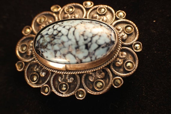 Grande Broche Ancienne En Argent 925 Et Turquoise – Style Grec – Occasion