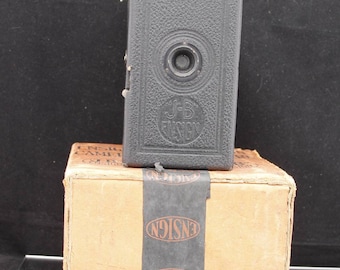 Excellent condition 1920s Ensign Camera with original box. Vintage box camera, vintage ensign camera, 1920s box camera, early box camera.