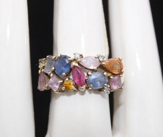 Vintage 9ct Yellow Gold multi stone Cocktail Ring.