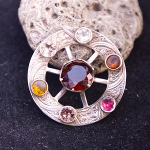 Vintage  Silver and glass stoned Brooch. Vintage silver brooch, vintage Scottish brooch, vintage celtic brooch.