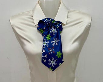 Collar navideño con lazo de copo de nieve azul hecho a mano, ajustable