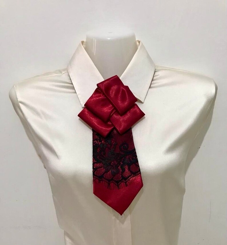 necktie cravat