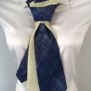 クラヴァッタ ドンナ セタ 100% イタリア cravatta sciarpa foulard fazzoletto da collo fatto a mano