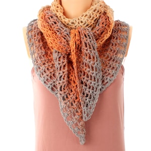 Crochet Pattern Triangle Shawl „Lilith“ - Languages: English (US) / German