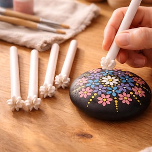 Juego de herramientas para puntear mandalas florales: mandalas de 5, 6, 7 y 8 pétalos para pintura artística y sellos de esmalte para cerámica.