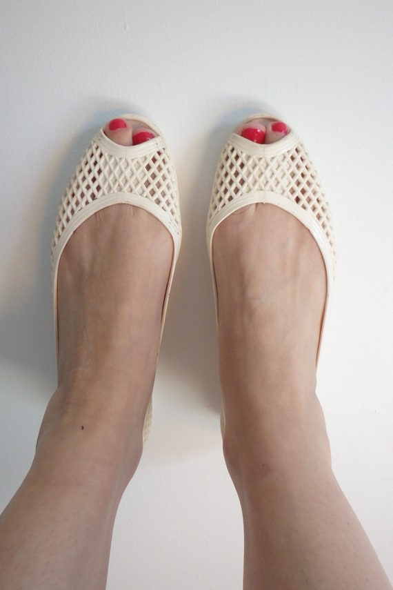 marc jacobs jelly shoes