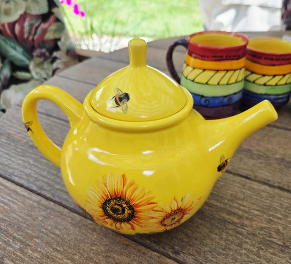 Sunny Sunflower Handcrafted Ceramic Teapot