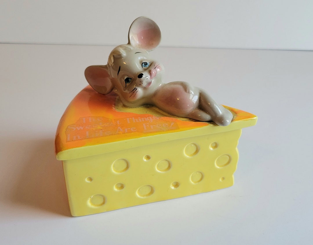 Mouse on cheese cheese holder cute mouse cheese box vintage Etsy 日本