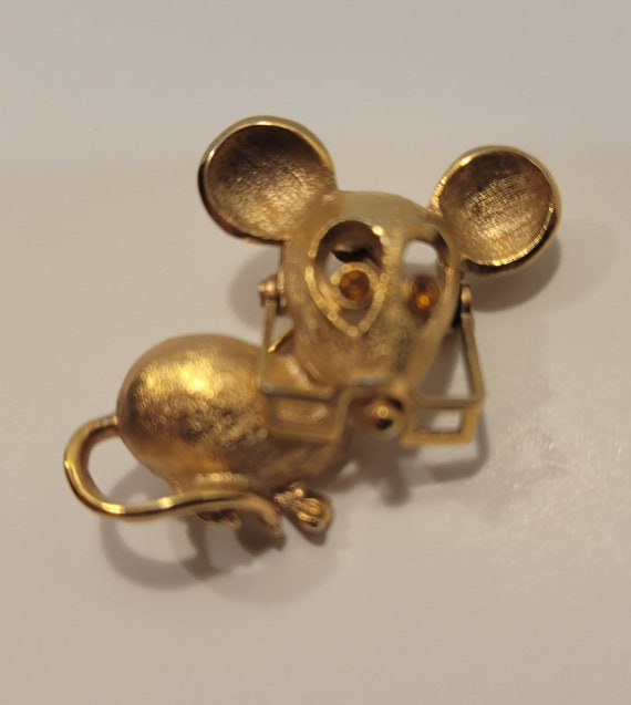 Avon mouse pin, vintage Avon mouse with glasses pi