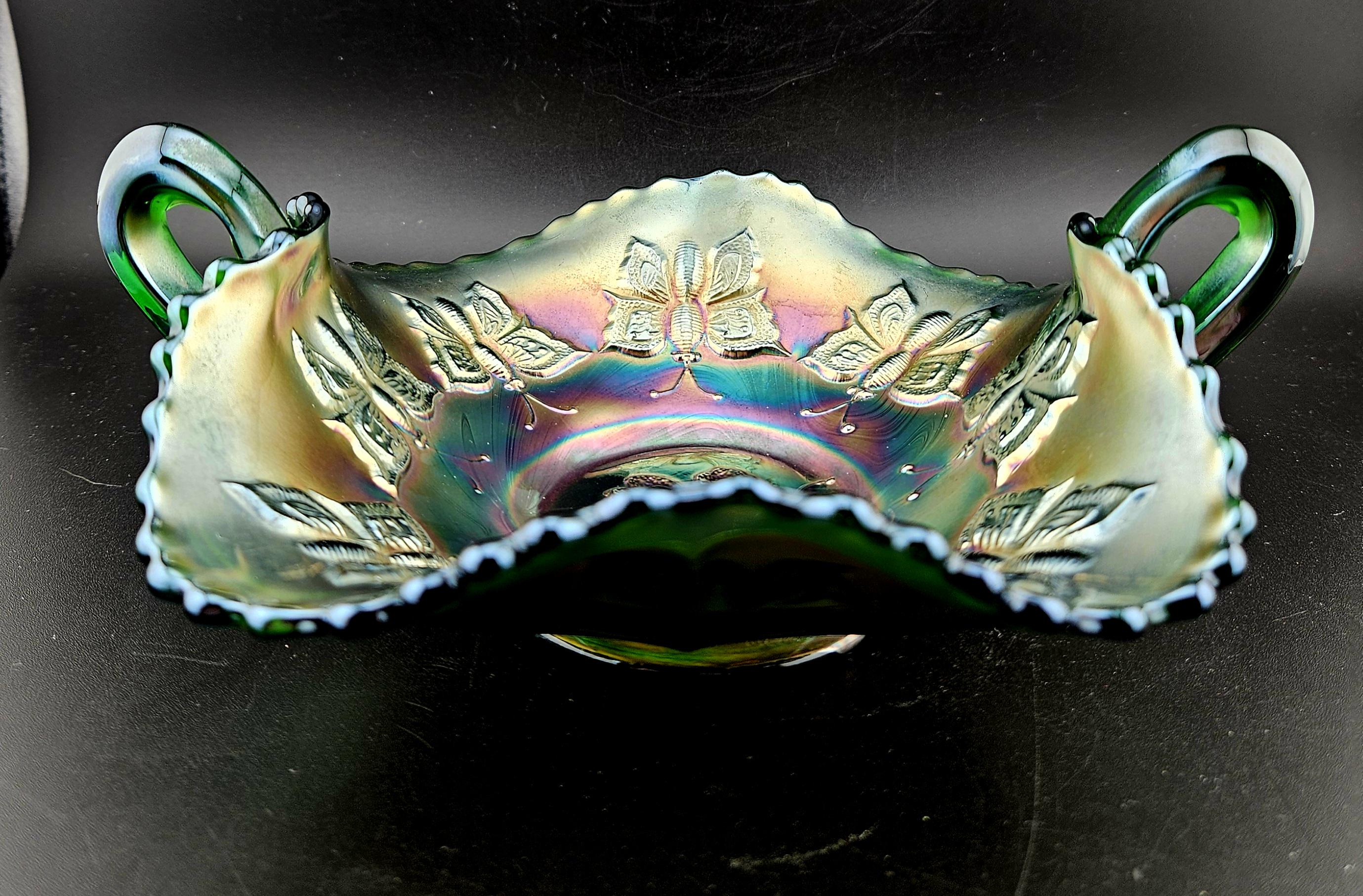 フェントン　カーニバルガラスのボンボンボウル　Butterfly アンティーク 楽天市場】【アンティーク】フェントン カーニバルガラスの