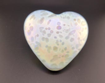 Vtg Roger Vines Lavender Iridescent Heart MSH Glass Paperweight Signed 1999, art glass, heart, opalescent