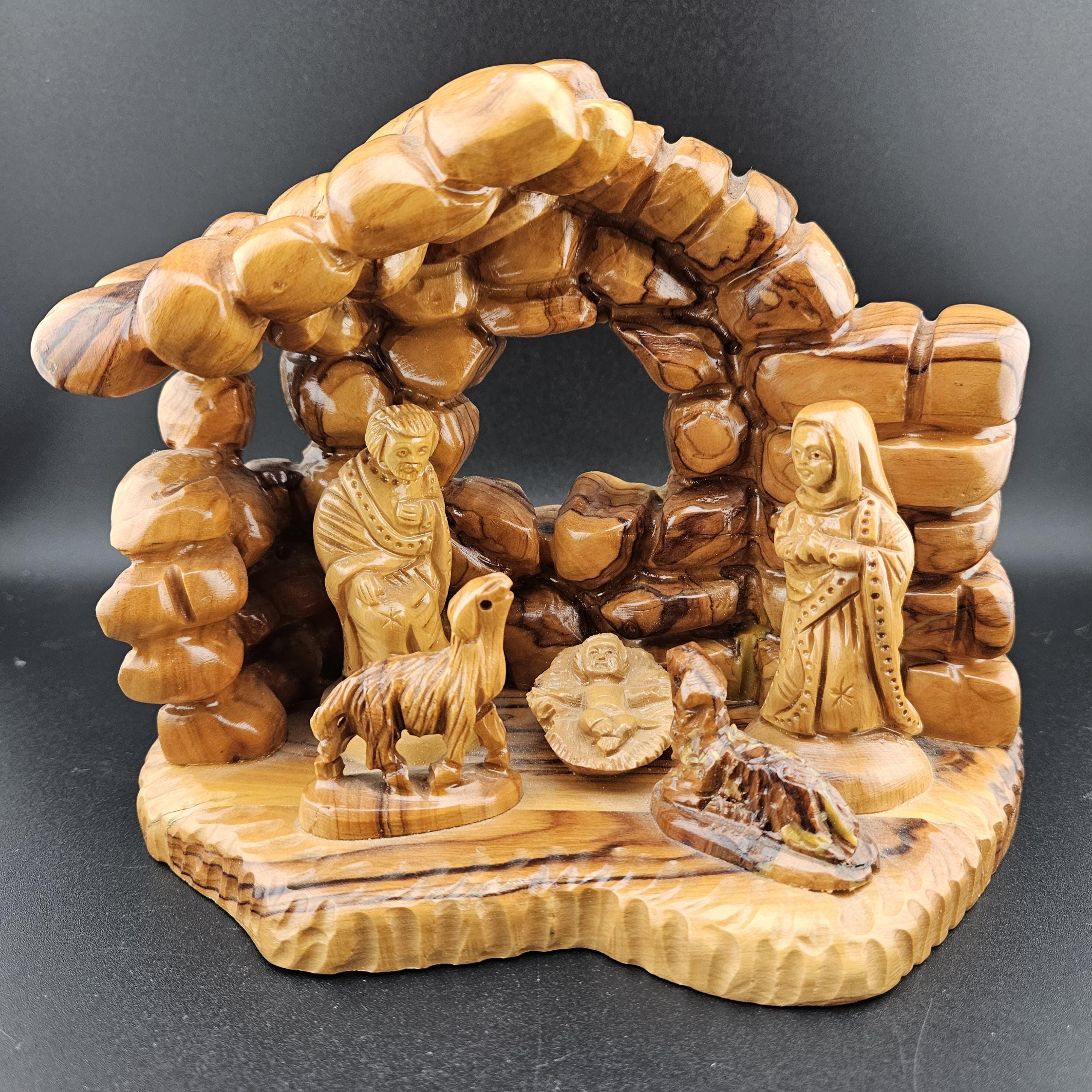 ローレル・バーチ木彫り人形、3体セット Zachariah Bros Olive Woood Nativity Scene ~ Handcrafted in