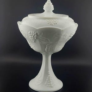 Vintage Indiana glass candy dish, milkglass glass candy dish, made USA, lidded candy dish, cottagecore, grape pattern, retro,