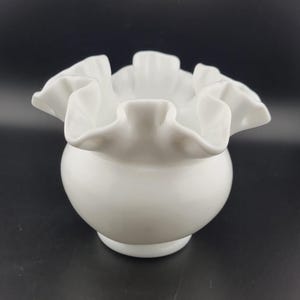 Vintage Fenton glass, vintage milkglass, vintage fenton, fenton vase, fenton vintage milkglass, milk glass, vase,  Fenton, Fenton ruffle