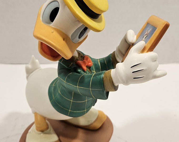 WDCC Donald Duck Mr Duck Steps Out 