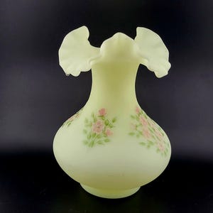 Fenton Pink Blossoms Uranium Glass vase, UV Glows satin custard Glass Flower Vase, Vintage Fenton Custard  glass vase, cottage core
